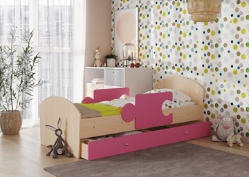 Кровать детская с ящиком и бортиками Мозайка, корпус Млечный дуб/фасад Розовый (щиты) в Мурманске