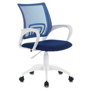 Компьютерное кресло Brabix Fly MG-396W (с подлокотниками, пластик белый, сетка, темно-синее) 532399 в Мурманске