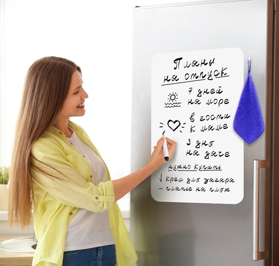 Доска магнитная на холодильник BRAUBERG, 58х36 см с маркером, магнитом и салфеткой в Мурманске - изображение 2
